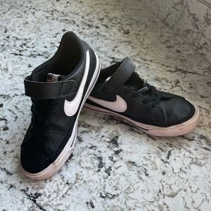 Nike Court Legacy Sneakers Little Kid Size 2